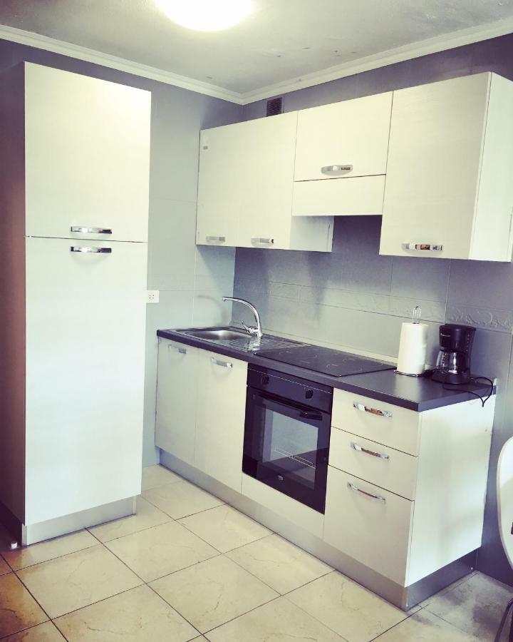 Apartamento En Playa Las Vistas - Torres Del Sol 阿罗纳 外观 照片