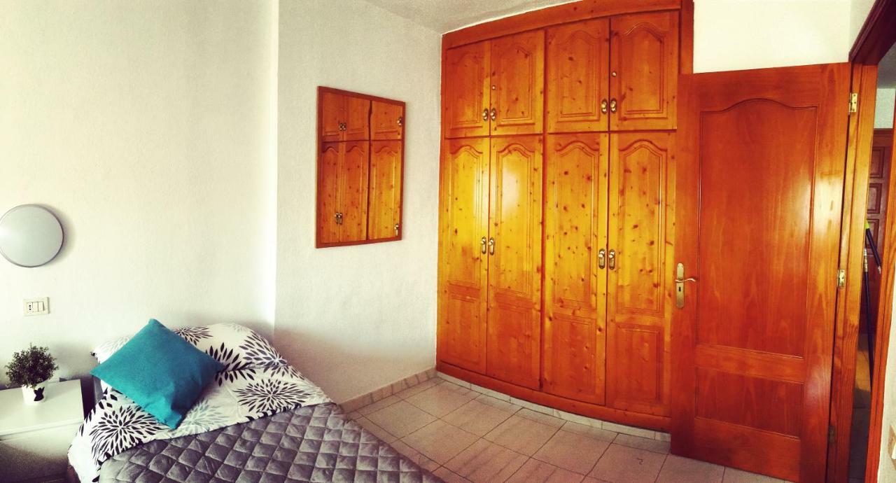 Apartamento En Playa Las Vistas - Torres Del Sol 阿罗纳 外观 照片